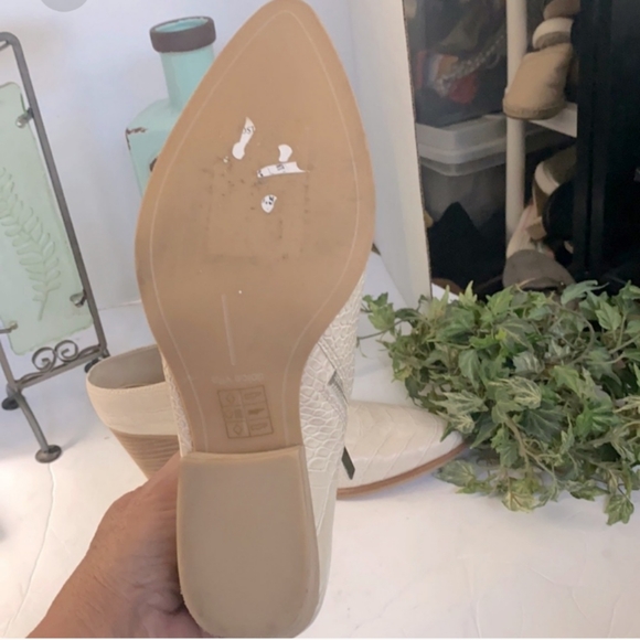 Dolce Vita EUC Croc-Embossed Mule. Size 11. - Picture 6 of 11